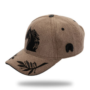 Gorra en Micro Fibra Café Claro Bordado Negro